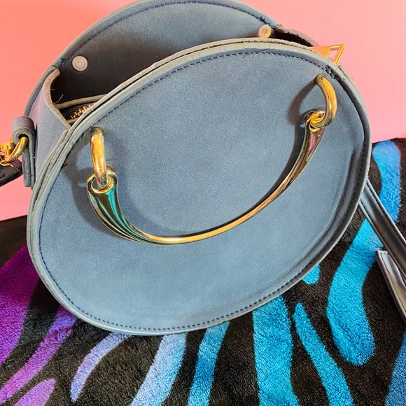 NWT Blue Bag - Picture 3 of 9